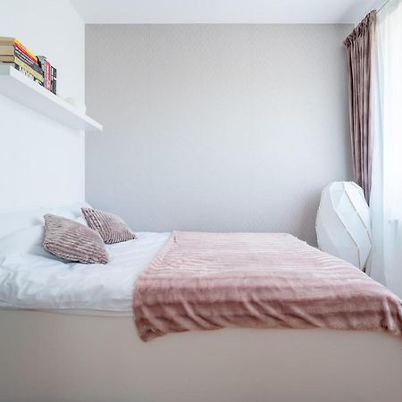 Seaesta Darlowo - Komfortowe Pokoje I Apartamenty Luaran gambar