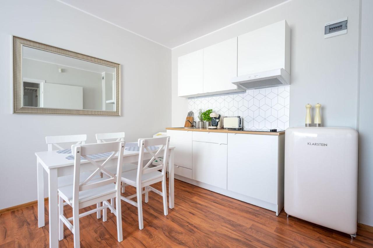 Seaesta Darlowo - Komfortowe Pokoje I Apartamenty Luaran gambar