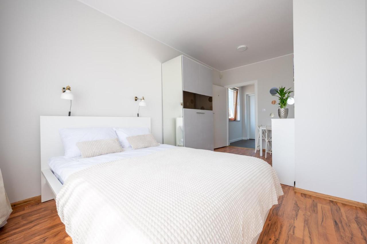 Seaesta Darlowo - Komfortowe Pokoje I Apartamenty Luaran gambar