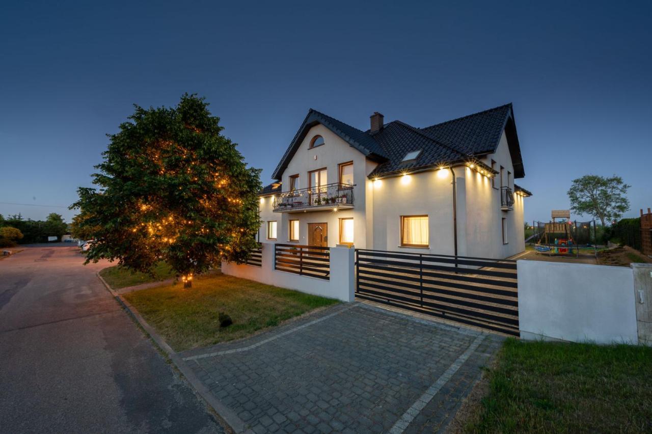 Seaesta Darlowo - Komfortowe Pokoje I Apartamenty Luaran gambar